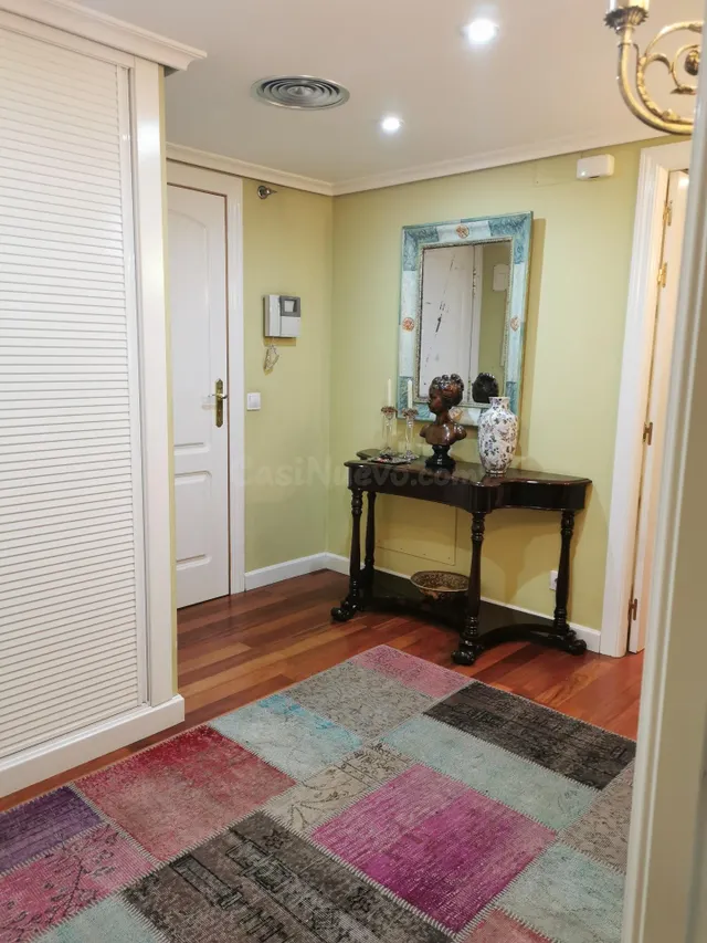 Venta precioso piso en el centro de Ponferrada - foto 2