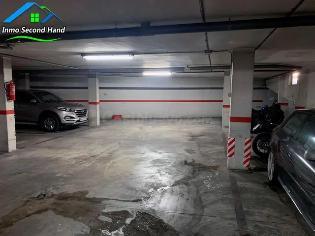 Inversión Premium en Cartagena 1089 m – Garaje Operativo con - foto 5