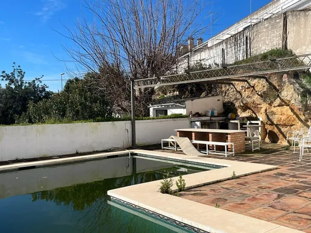 PARCELA DE 3000 M2 SEGREGABLE EN TRES CON DOS CHALETS — 24