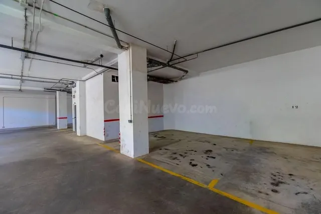 ¡Encantador Apartamento de 3 dormitorios 1 baño en Altos de  - foto 5