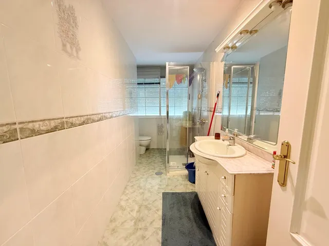 VENTA EN PLENO DOMINIO · Gran chalet de 545 m2 con placas solares y parcela privada de 3.000 m2 · Boadilla del Monte — 20