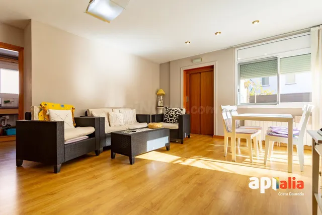 Impresionante Casa Unifamiliar Aislada en el Corazón de Salo - foto 4