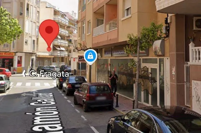 Local Comercial en Ramon Gallud 208 — 7