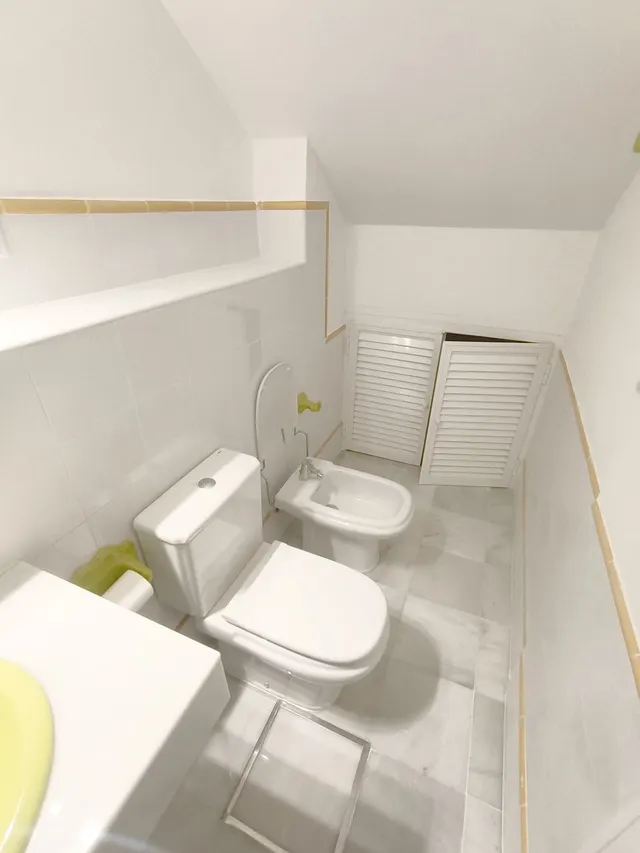 Amplio Duplex en el Barrio Santa María — 19