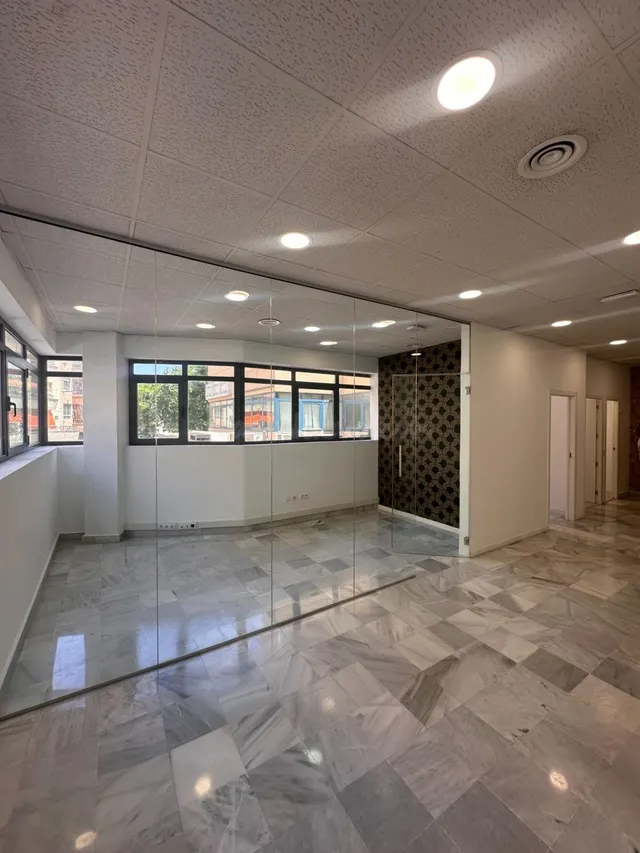 Local comercial 1 habitación 76m² en venta - Marbella — 2