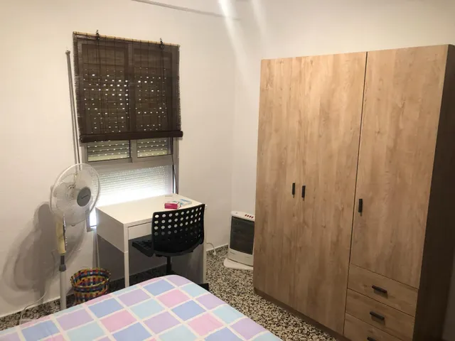¡Amplia vivienda exterior con ascensor en Zona Torneo! — 15