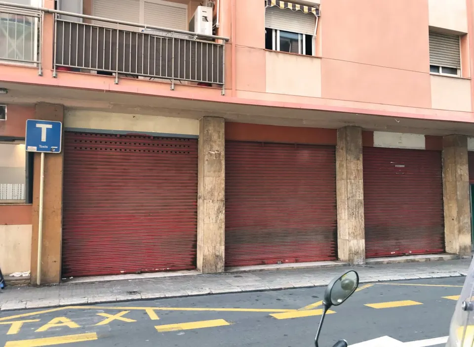 TARRAGONA, BARRIO MARÍTIMO - ¿BUSCAS 2 LOCALES CERCA DE LA COSTA?