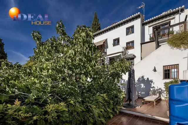 CASA SINGULAR EN ALBAICÍN JUNTO A PUERTA DE ELVIRA — 34