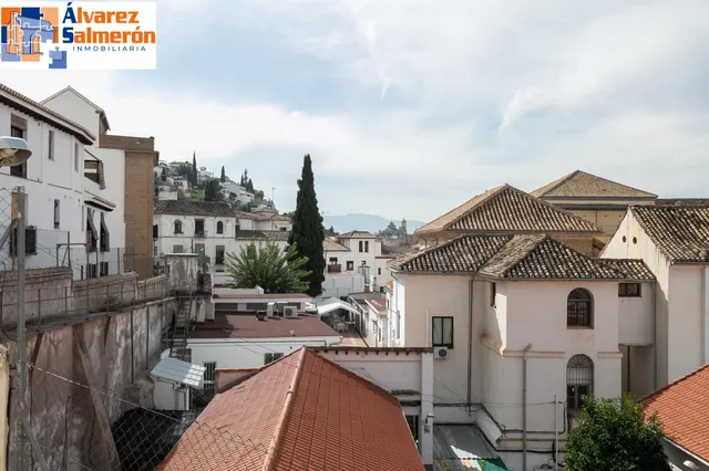Casa unifamiliar reformada. — 14
