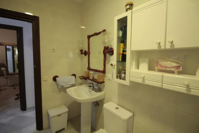 CHALET EN VENTA EN URBANIZACIÓN ROSALEDA DE LA PLATA — 30