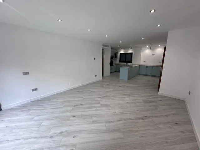 amplio piso reformado  a tan solo 150 metro de la playa la malaguerta — 3