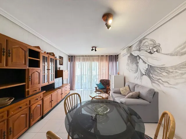 APARTAMENTO A 350 METROS DE PLAYA DEL CURA CON 2 DORM. 1 BAÑ