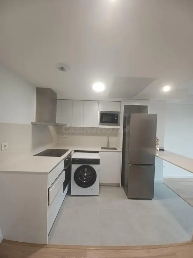 Piso 1 habitación 80m² en alquiler - Malilla - foto 5
