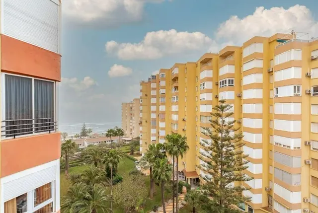 ¡Tu rincón junto al Mediterráneo te espera en Torrox Costa! — 18