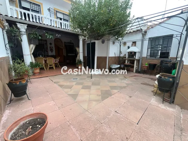 D. CASA EN ENCINAREJO, EN LA QUE TENEMOS DOS construcciones  - foto 2