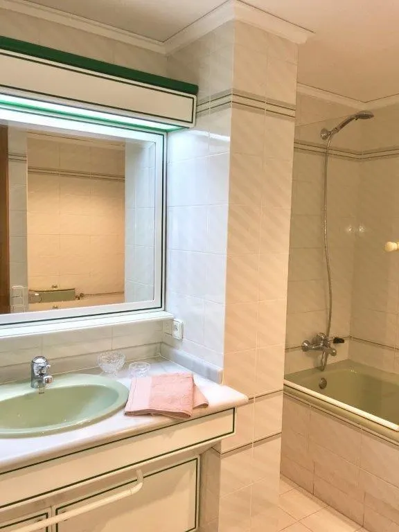 VIVIENDA EN ALQUILER SITUADA EN EL CENTRO DE LA CIUDAD — 21