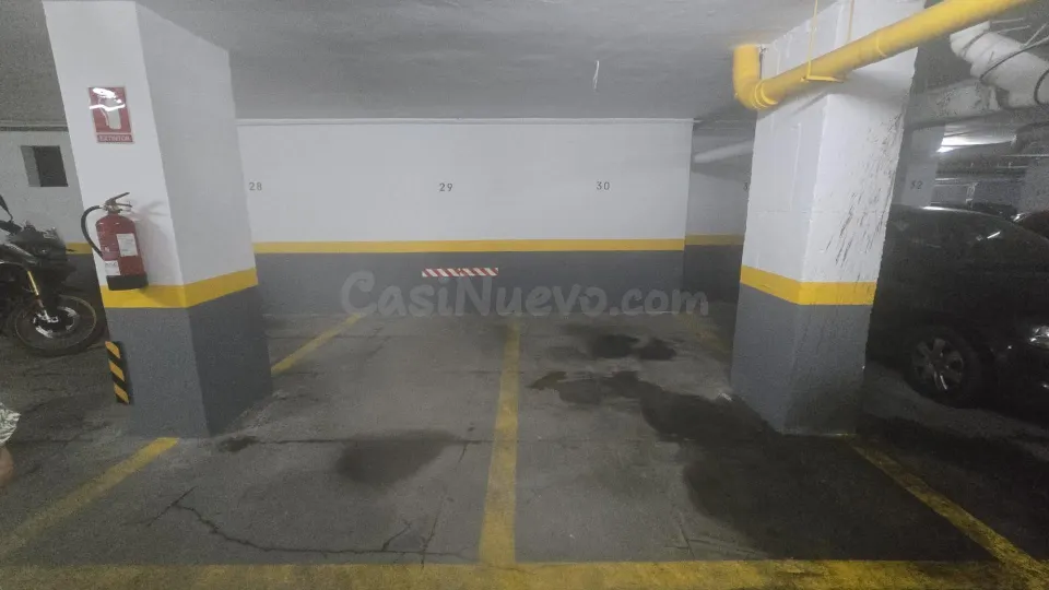 Garaje en Alquiler junto a la Playa de La Victoria - Cádiz