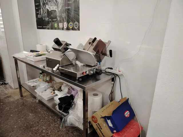 Local comercial planta baja Llíria 97m2 - Oportunidad única - foto 2