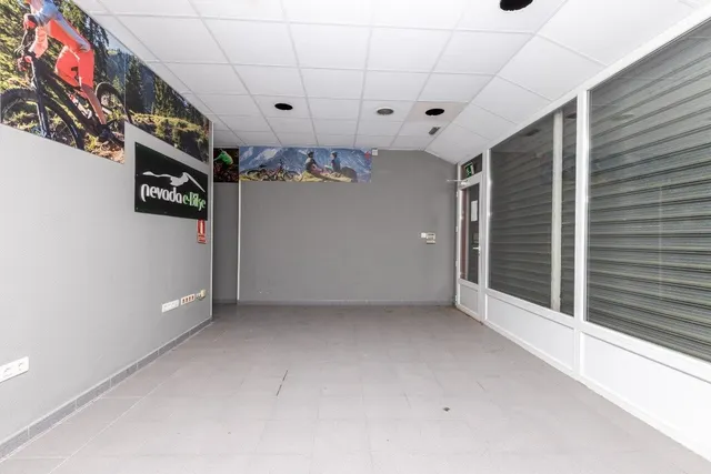 Local comercial 110m² en venta - Villarejo — 9