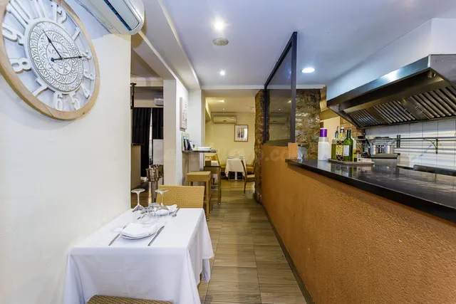 TRASPASO DE BAR - RESTAURANTE EN EL CENTRO DE BINISSALEM - foto 2