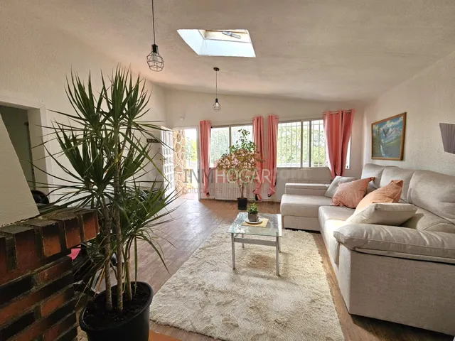 🏡 ¡OPORTUNIDAD ÚNICA! AMPLIO CHALET EN LA CAÑADA – URBANIZAC - foto 4
