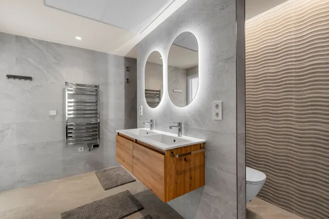 Casa 3 habitaciones en venta - Zona Pueblo — 25