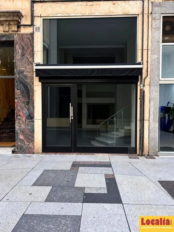 Céntrico bar en casco histórico de Santander — 16