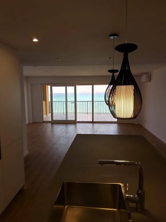 PISO EN ALQUILER PRIMERA LÍNEA DEL ARENAL — 25