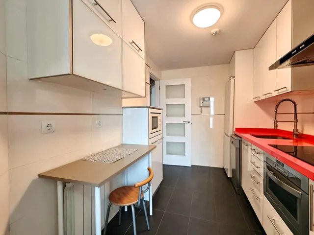 Vivienda exterior de un dormitorio, lista para entrar a vivir y ubicada en la zona más demandada de Villa del Prado. — 8
