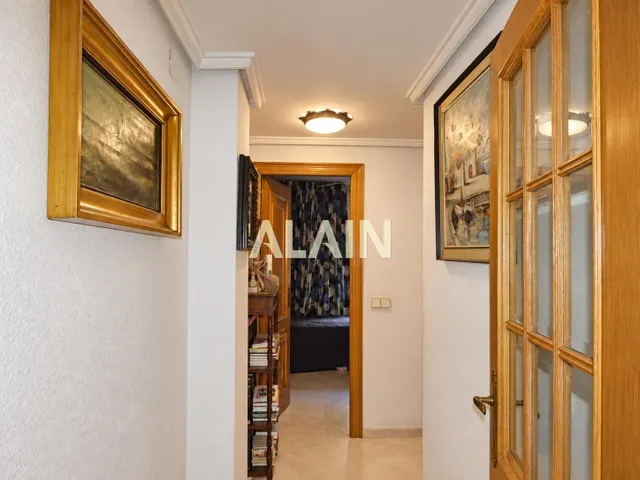 PISO EN VENTA EN LA ZONA DEL ENSANCHE EN VALENCIA CON DOS TERRAZAS Y GARAJE OPCIONAL. — 31