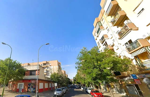Venta piso en Sevilla - foto 2