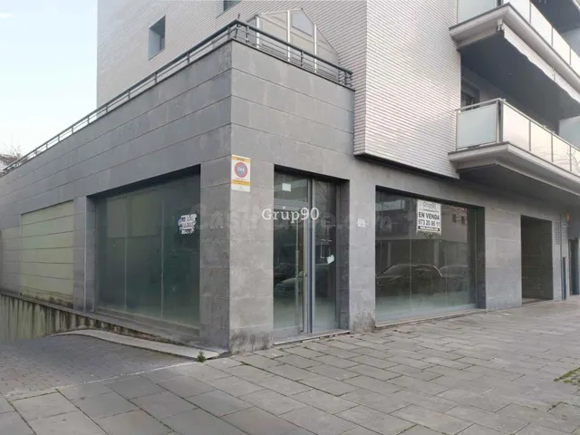 VENTA DE LOCAL COMERCIAL A PIE DE CALLE EN CAPPONT