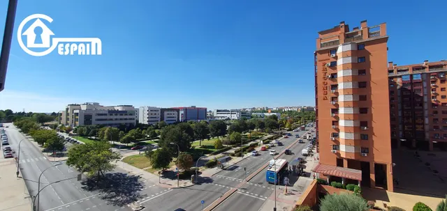 Gespain actividades inmobiliarias ofrece vivienda en venta en zona av. de los poblados — 21