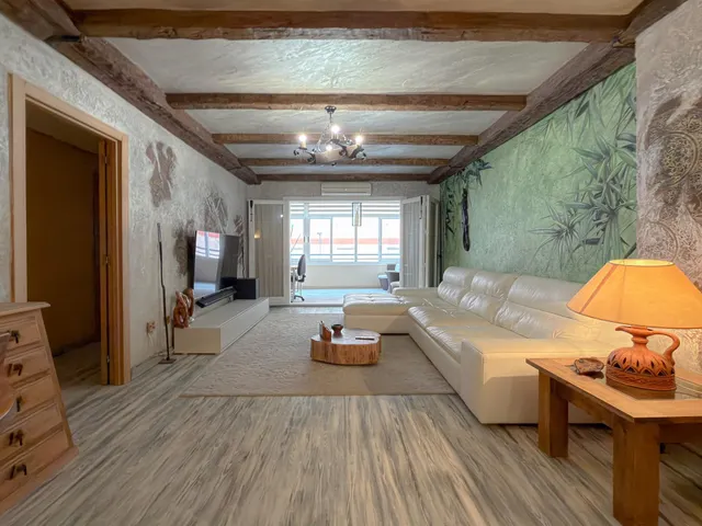 Acequion! Impresionante apartamento reformado con diseño vanguardista y toques rústicos + Enorme terraza con vistas laterales al mar y piscina comunitaria (150 mts playa) — 8