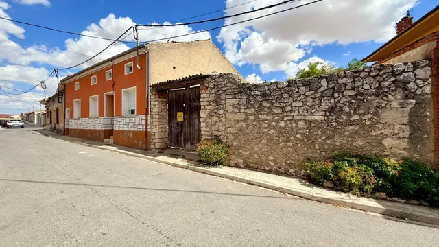 Corral Urbano en Venta en Calle Campaspero, 12, Olombrada. R - foto 5