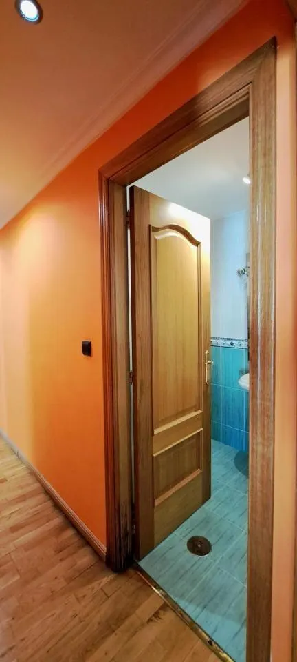 Amplio y Luminoso Piso en alquiler en Barrocanes, Ourense - Ideal para Familias — 30