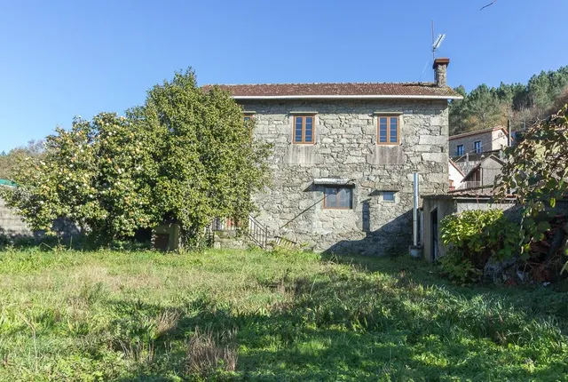 Encanto Gallego en Moraña: Casa de Piedra con Patio finca Bo - foto 5