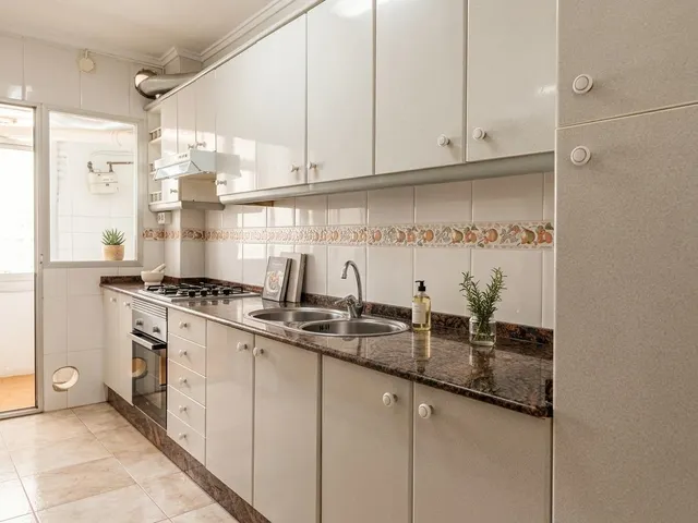 Impecable vivienda de 4 habitaciones en la zona estratégica de Patraix — 7