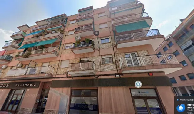 Se vende Piso OKUPA en Calle Costa Brava 8 - 4 B de Reus (Ta - foto 2