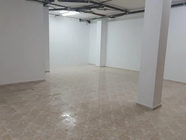 ESPECTACULAR LOCAL COMERCIAL EN TORREVIEJA — 13