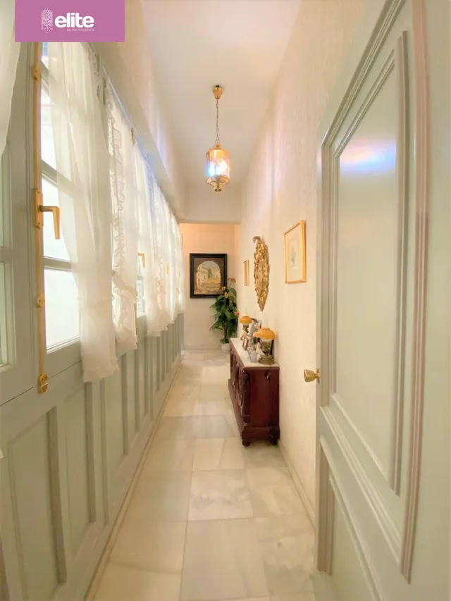 MAGNIFICA CASA EN EL CENTRO — 23