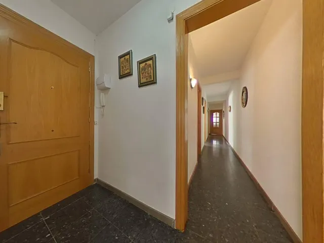 GRANDE PISO CALLE VALENCIA — 7