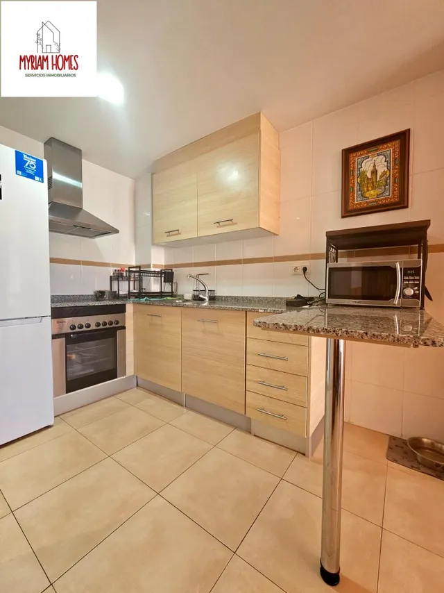 PRECIOSO APARTAMENTO CON VISTAS AL MAR CON GARAJE Y TRASTERO — 23