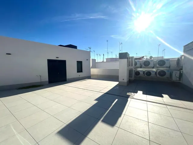 Piso 2 habitaciones 66m² en alquiler - López de Gomara — 30