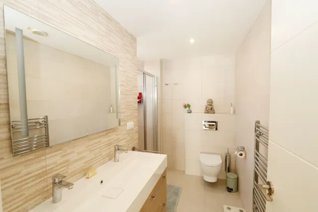 Villa 3 habitaciones 233m² en venta - La alberca — 41