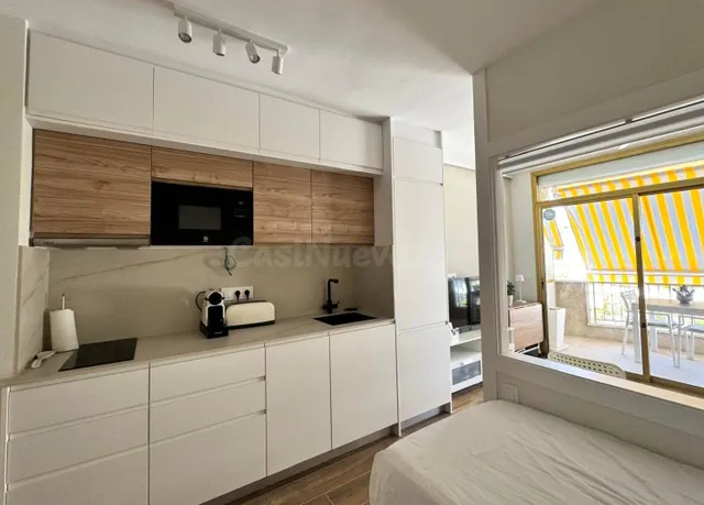 APARTAMENTO de una habitación en ALQUILER TEMPORAL. AMUEBLAD - foto 3