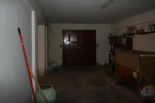CASA A TRES ESQUINAS SITUADA A ESCASOS METROS DE LA IGLESIA DE LA ASUNCION. — 26