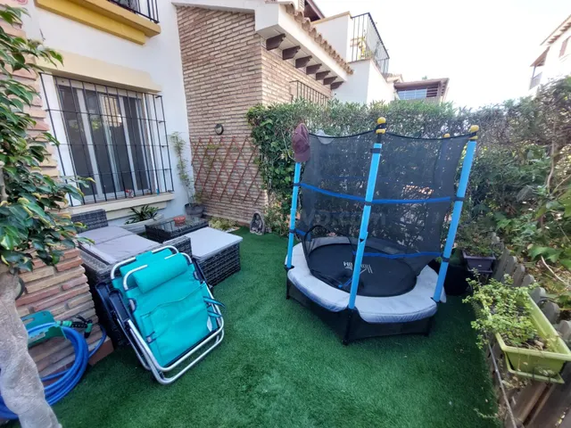 Planta baja de 2 dormitorios en Media Legua - foto 3