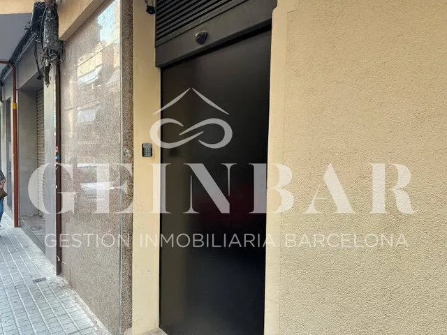 SE ALQUILA TRASTERO DE 4 m2 – ACCESO 24/7 — 9