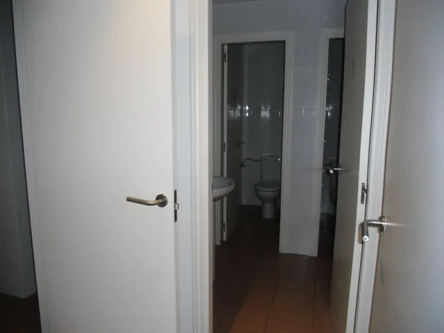 ESTUPENDO LOCAL COMERCIAL AL LADO DE LA GRAN VIA Y PASEO CANALEJAS — 15